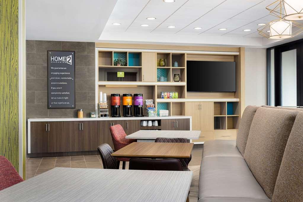Home2 Suites By Hilton Boston Франклин Интерьер фото